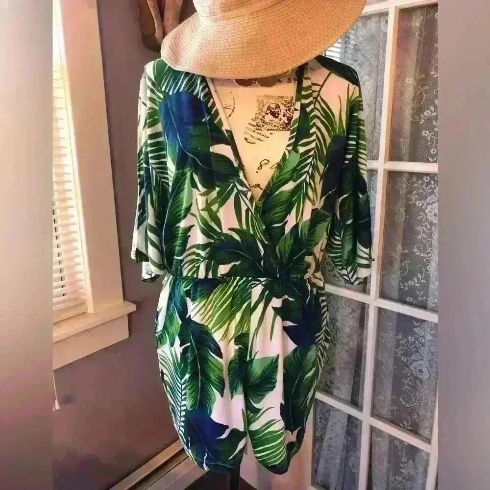 Palm print cover up